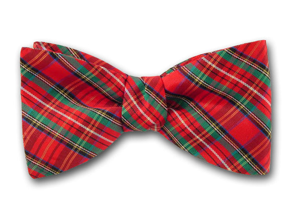 Red and green Tartan plaid Bow Tie  taffeta  silk in the USA. Scottish men 's accessories