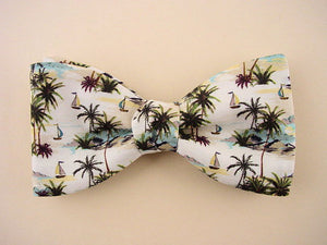 Hawaiian islands, palm tree, boats and mountains. Men's bow tie.