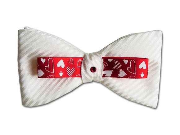 White bow tie with hearts decorative details. Men's silk bow tie. 