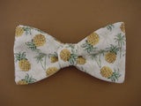 Palm tree and pineapple bow tie for men.